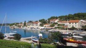 ▶ Podgora Hotel Aurora